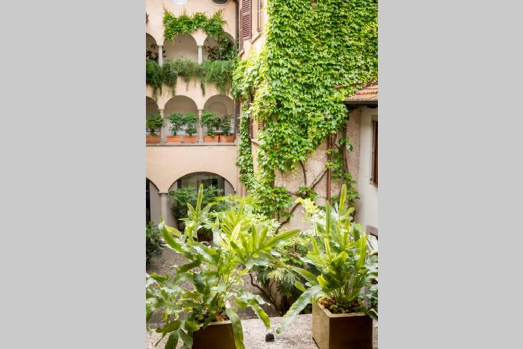 Loft In Pieno Centro Storico Apartman Como Kültér fotó
